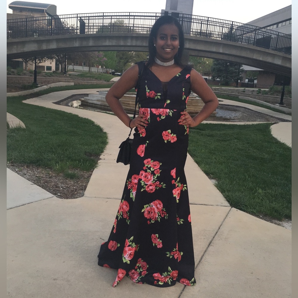 Rose Mermaid Maxi Prom Dress